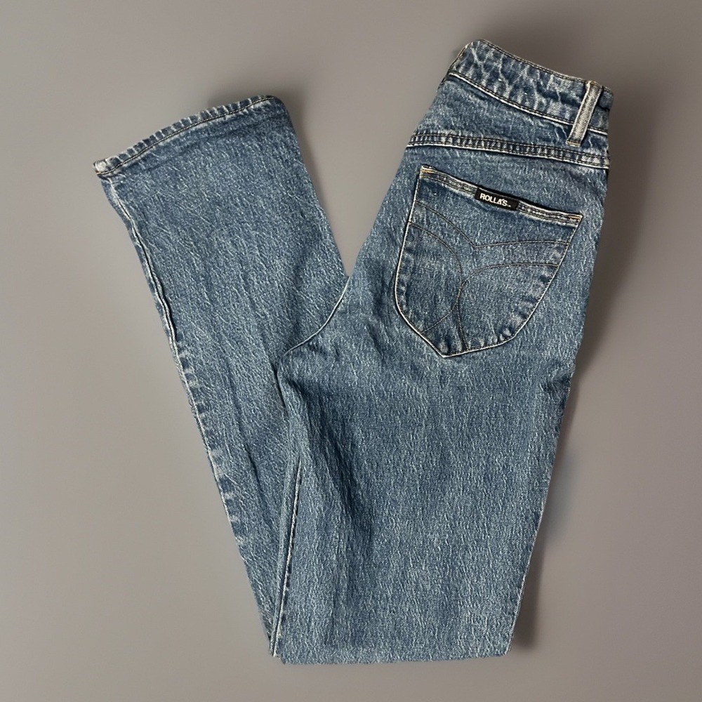 Womens Rollas Classic Button Fly Straight 90's Light Wash Blue Jeans Size 26